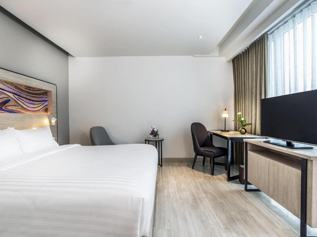Novotel Phuket City Phokeethra - Resim 16