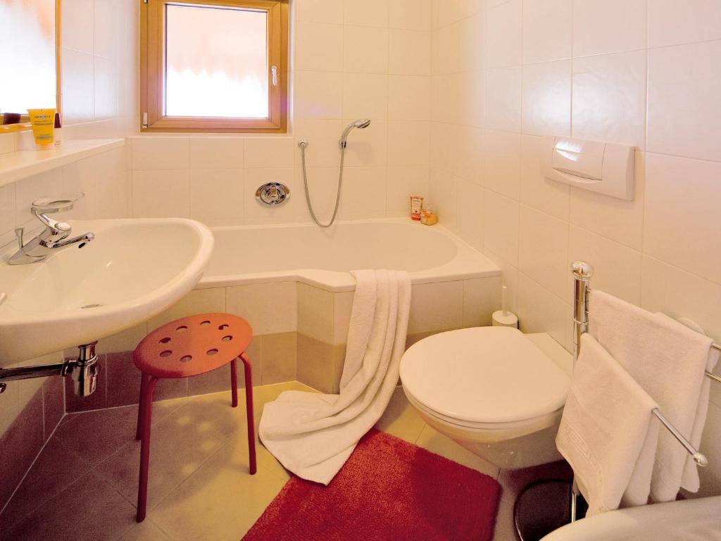 Koupelna v ubytování Appartements Erika