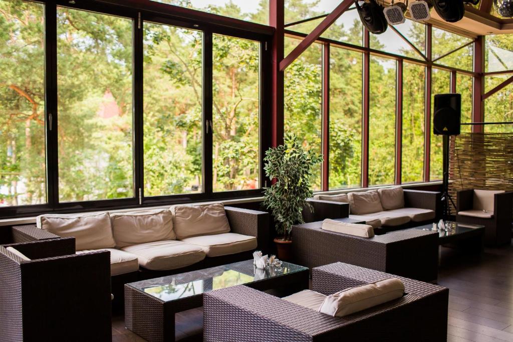 Posezení v ubytování Hotel Yes