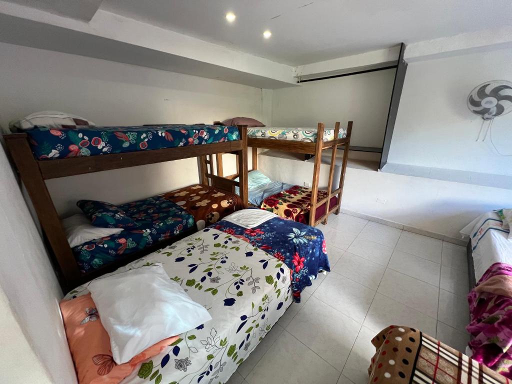 Postel nebo postele na pokoji v ubytování Departamento Bocagrande cerca a playas