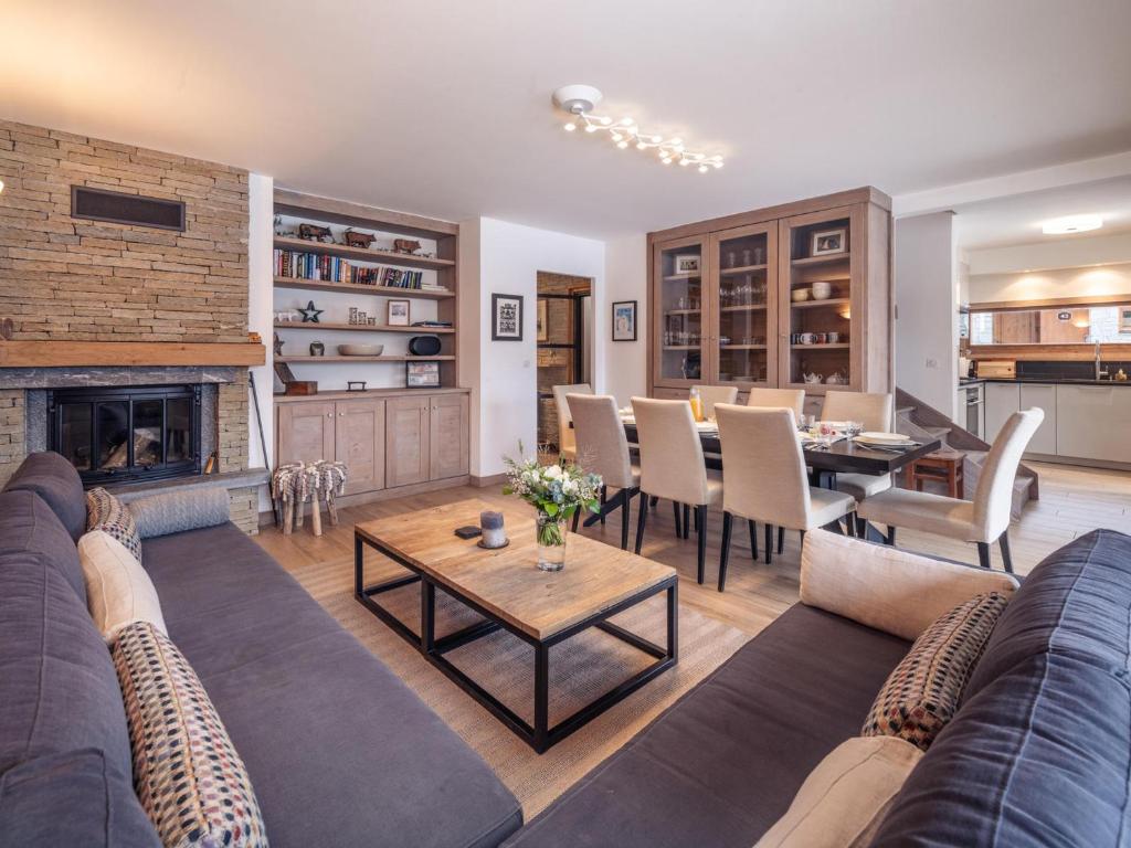 Chalet familial proche pistes et commerces, 4 chambres, accepte animaux