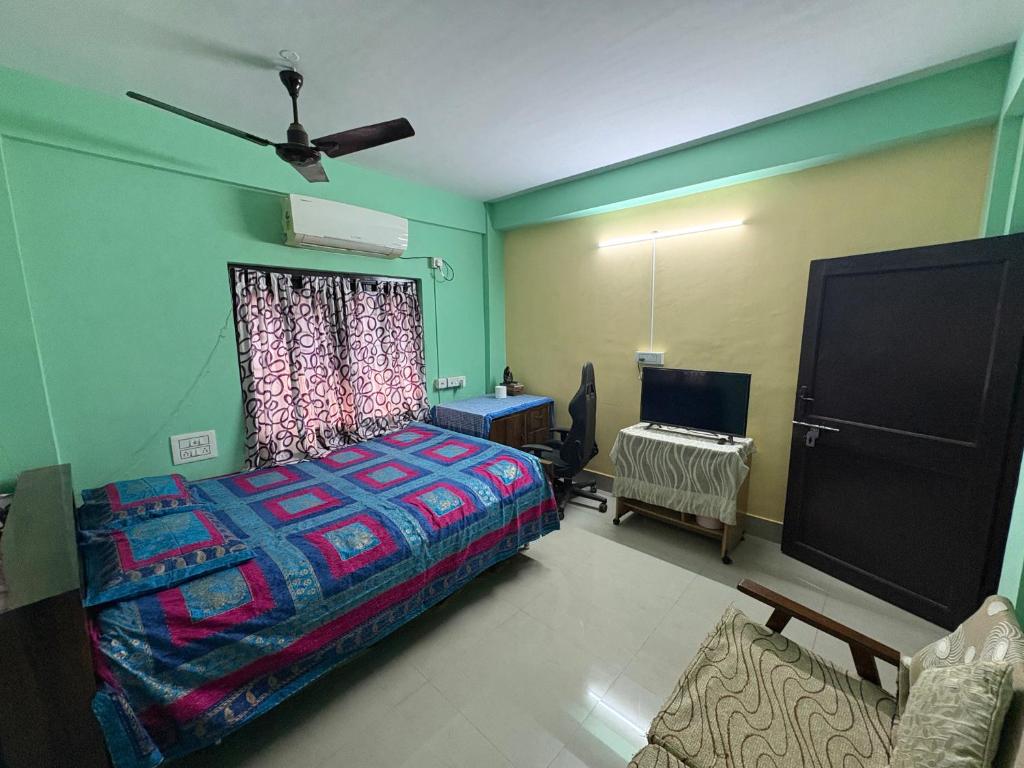 Ένα ή περισσότερα κρεβάτια σε δωμάτιο στο Dipsikha