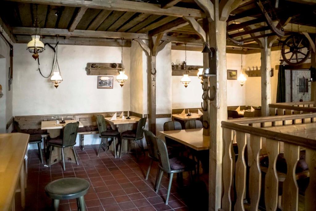 Restaurace v ubytování Hotel Schwarzer Adler Tangermünde