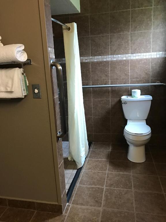 Best Western Lakewood- Historic Landmark - 