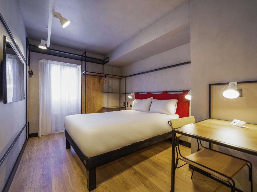 ibis Porto Centro Mercado Bolhao - Resim 17