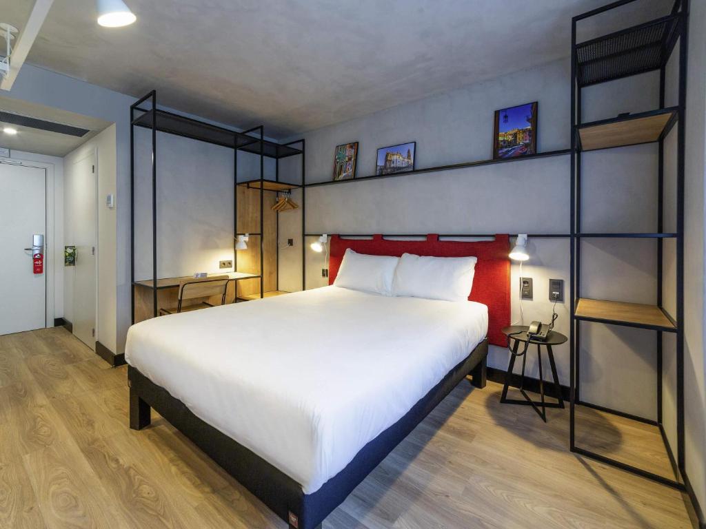 ibis Porto Centro Mercado Bolhao - Resim 30