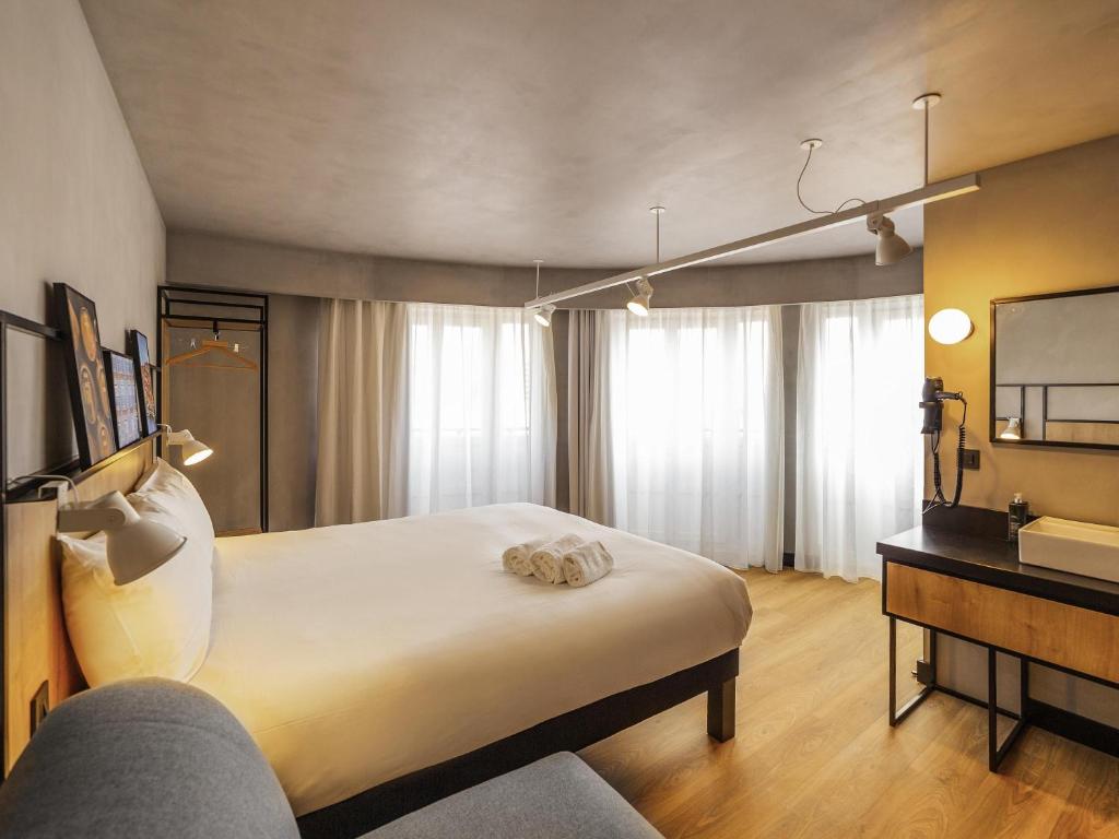 ibis Porto Centro Mercado Bolhao - Resim 33