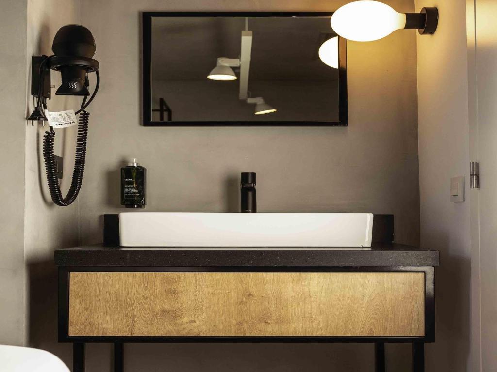 ibis Porto Centro Mercado Bolhao - Resim 43