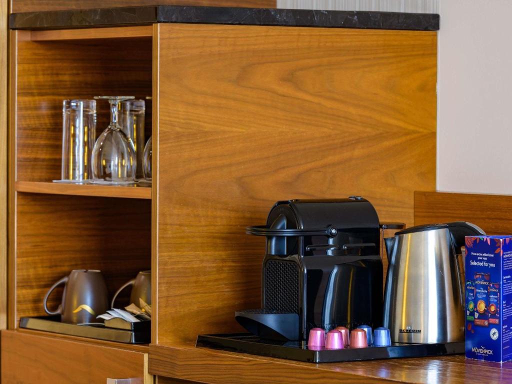 Mövenpick Hotel Geneva - Resim 22