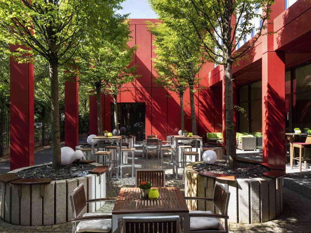 Mövenpick Hotel Frankfurt City Messe - Resim 24