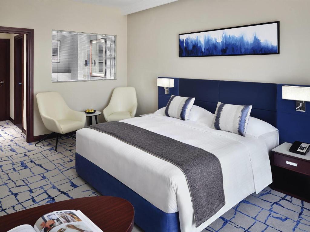 Mövenpick Hotel & Apartments Bur Dubai - Resim 23