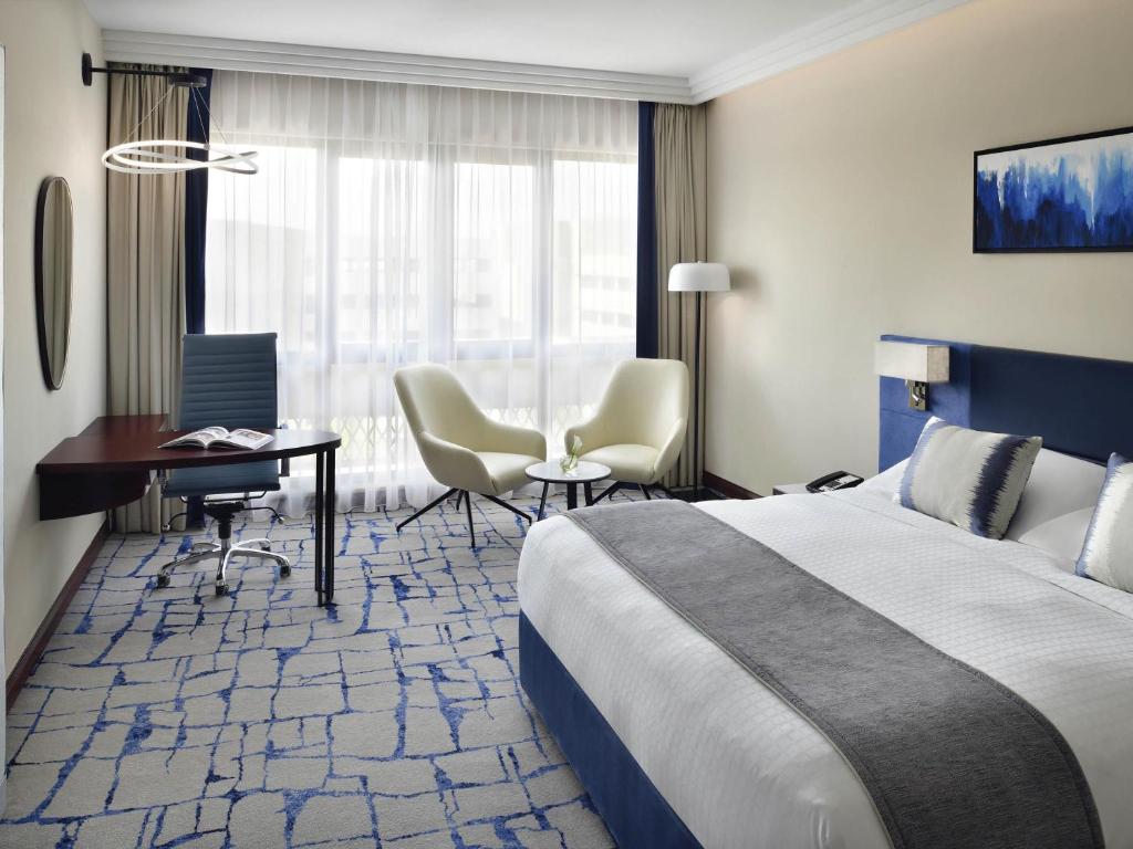 Mövenpick Hotel & Apartments Bur Dubai - Resim 25