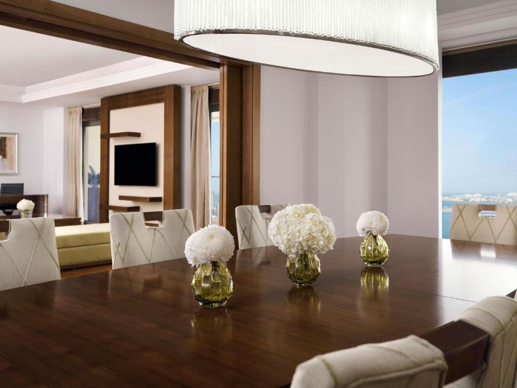 Mövenpick Hotel Jumeirah Beach - Resim 28