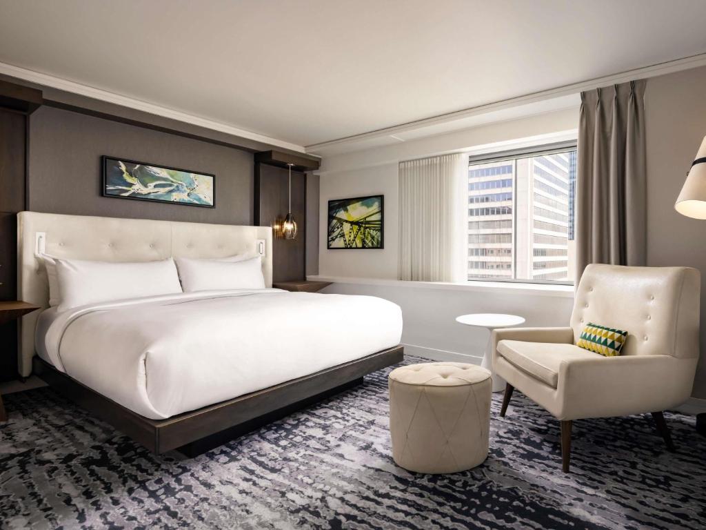 Fairmont The Queen Elizabeth - Resim 33