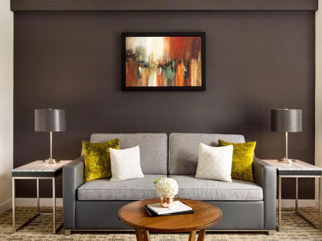 Fairmont The Queen Elizabeth - Resim 35