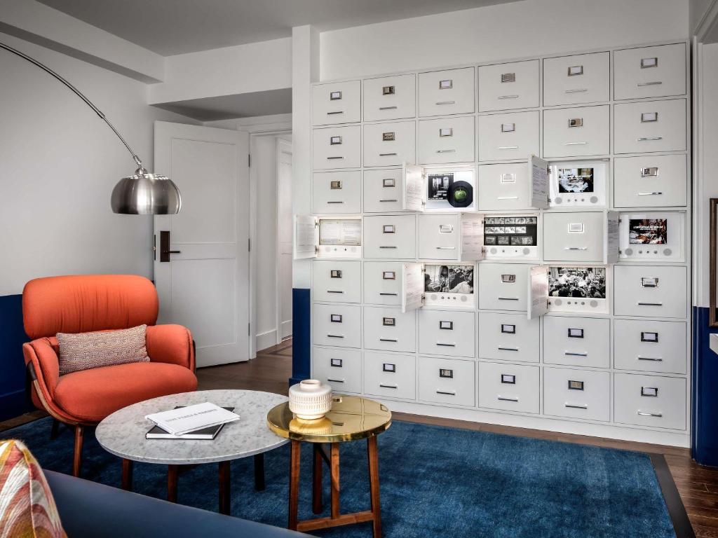 Fairmont The Queen Elizabeth - Resim 38