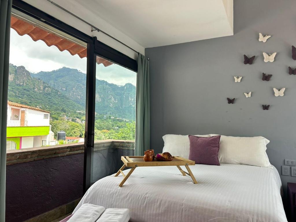 Γενική θέα στο βουνό ή θέα στο βουνό από  αυτό το πανδοχείο