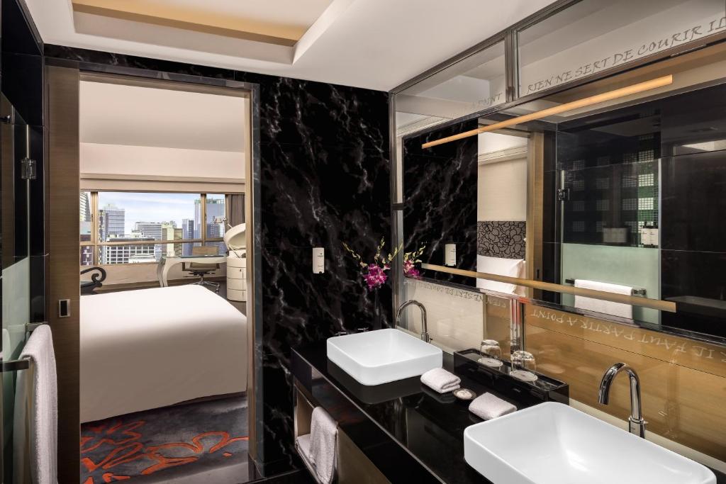 Phòng Club Luxury Với Quyền Sử Dụng Club Millésime Và Tầm Nhìn Ra Thành Phố