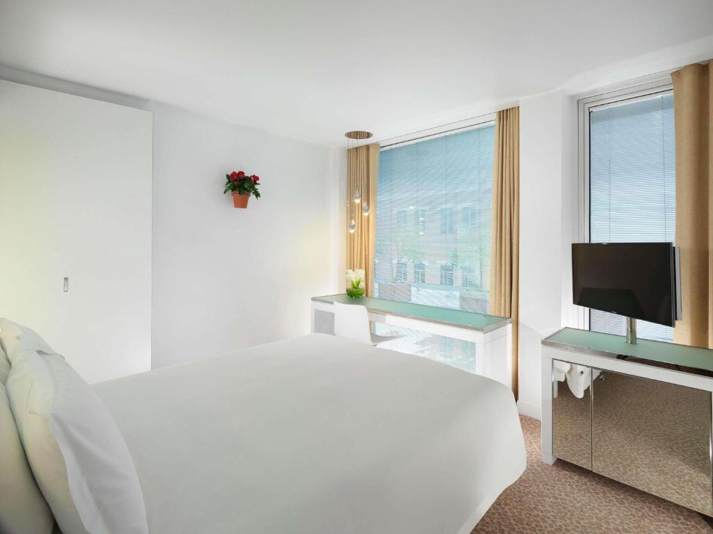 St Martins Lane London - Resim 21