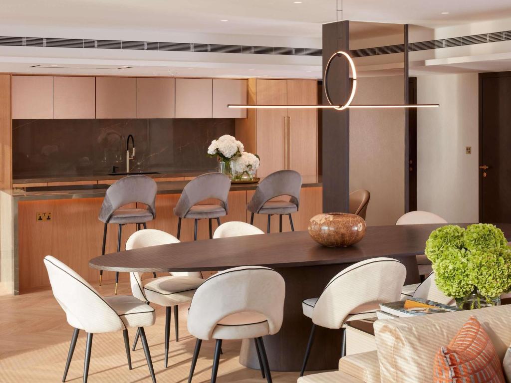 St Martins Lane London - Resim 38