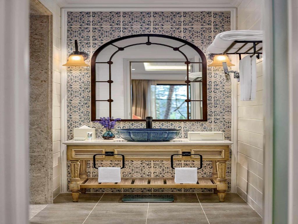 Căn này bố trí 2 giường.