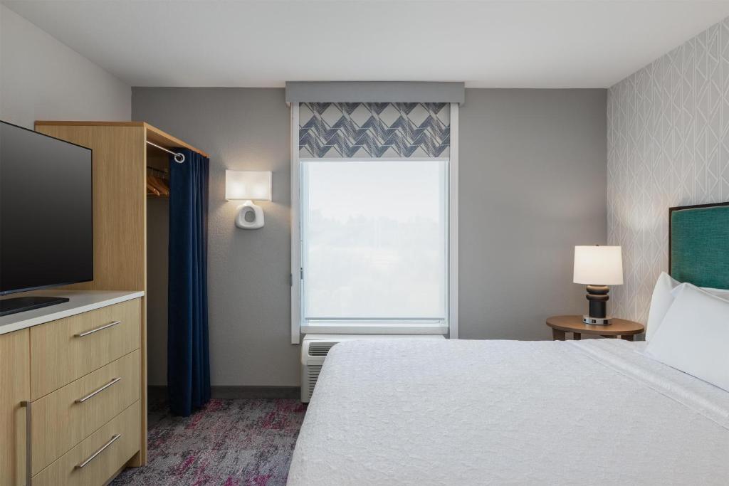 Home2 Suites by Hilton Milwaukee Brookfield - Error