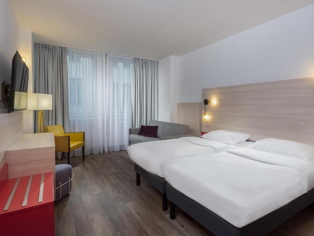 greet Berlin Alexanderplatz - Resim 13