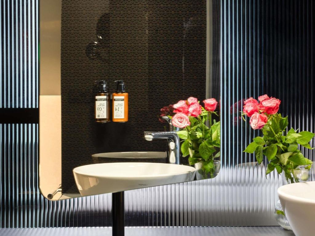 Mövenpick Zagreb - Resim 33