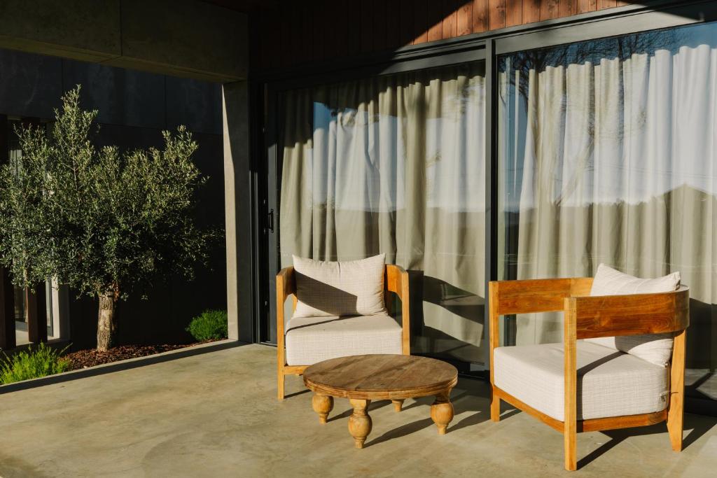 1930 Boutique Hotel - 10