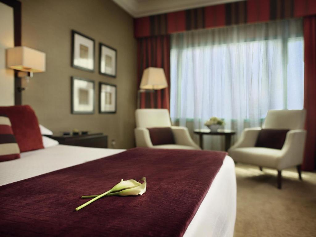
Executive King Room - includes Premium Guest Benefits
