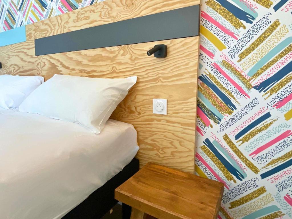 greet hotel Castets Coeur des Landes - Pop Room With Double Bed Or Two Single Beds