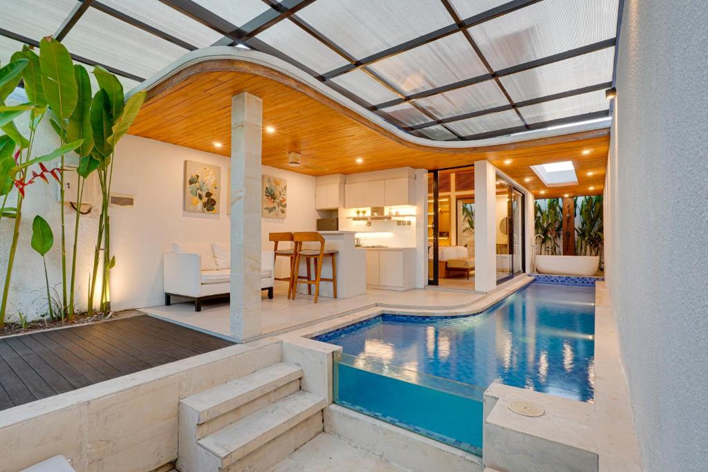 Πισίνα στο ή κοντά στο PROMO! 1BR Villa Orchid LaLuxe A10 Sanur