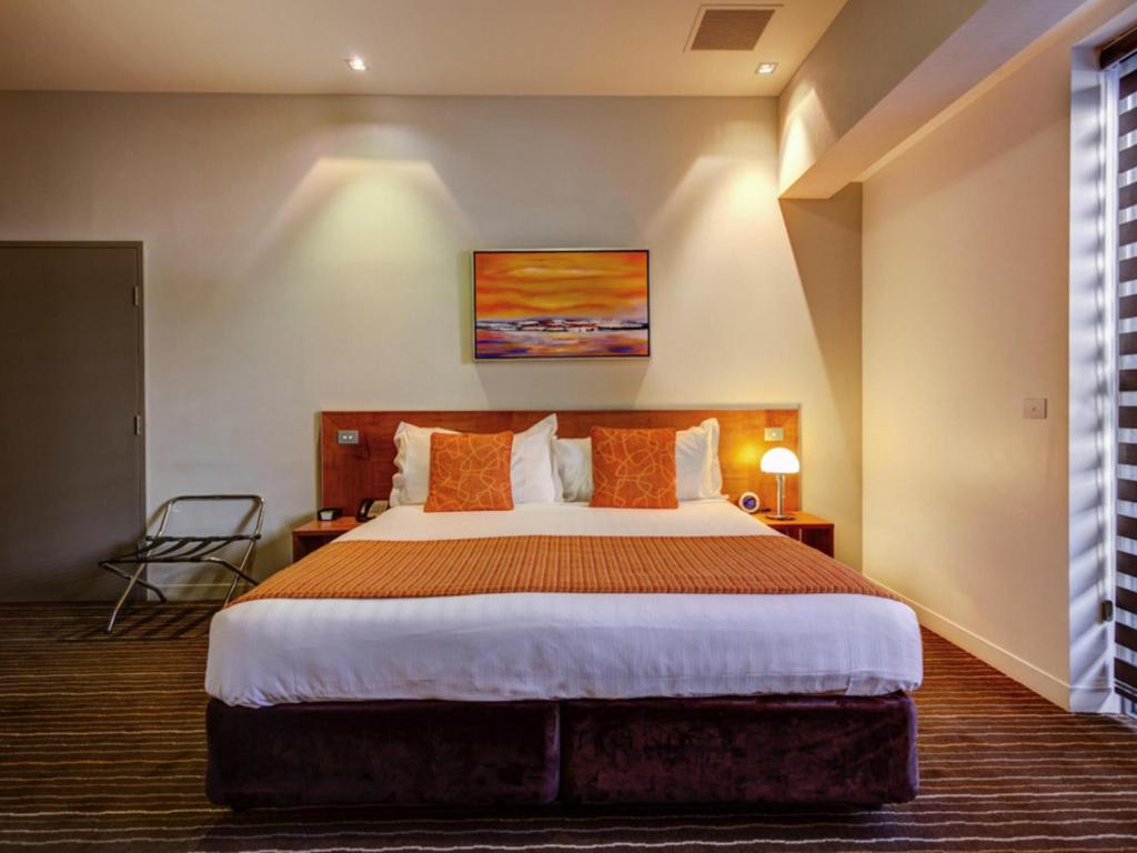 Mantra Charles Hotel - 