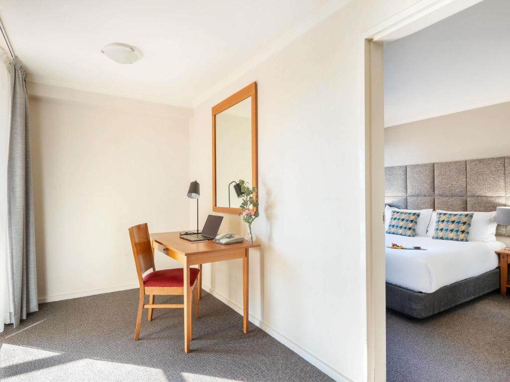 Mantra on Northbourne - Resim 26