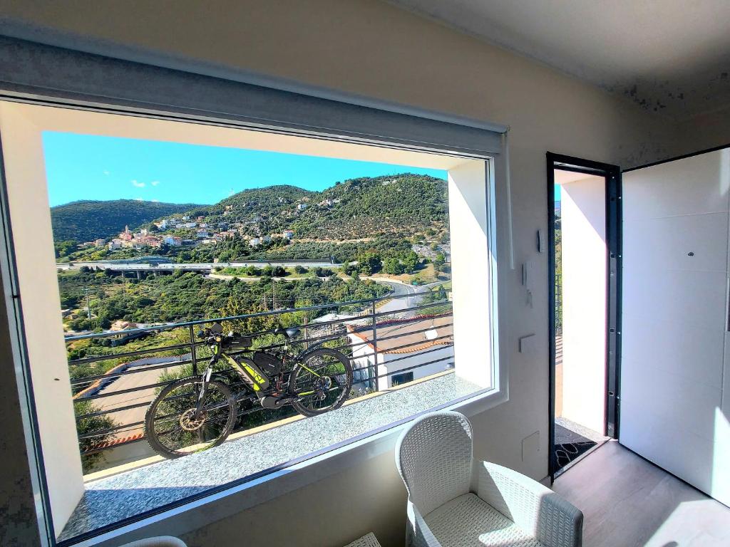 En generel udsigt til bjerge eller udsigt til bjerge taget fra lejligheden