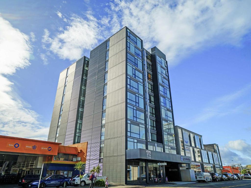 El edificio en el que está el apartahotel