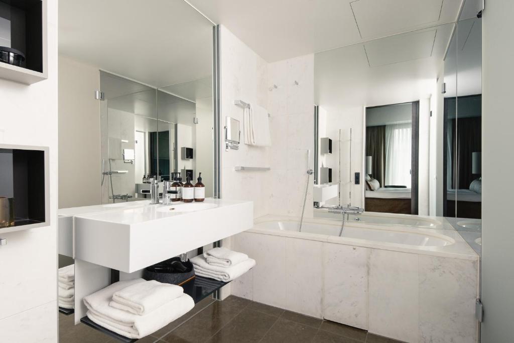 The Thief - Resim 34