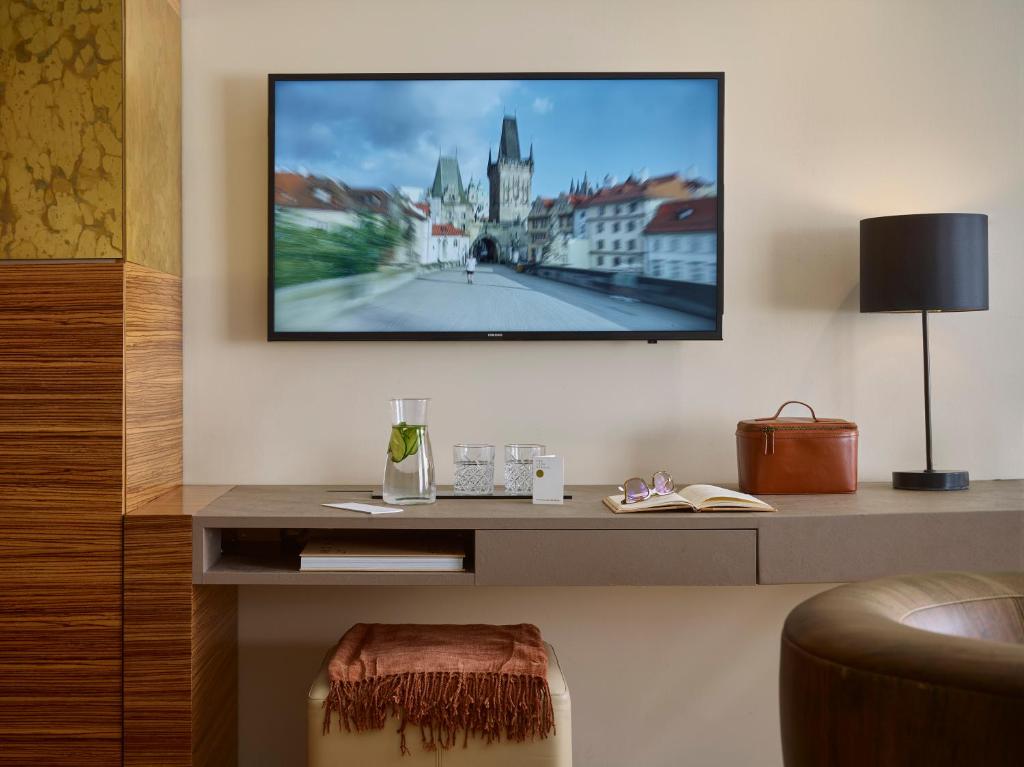 The ICON Hotel - Resim 34