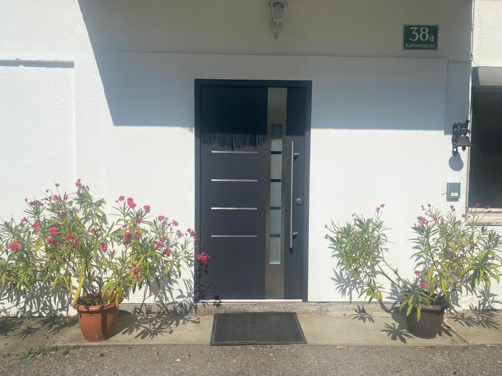 Façana o entrada de Kleines Apartment Graz