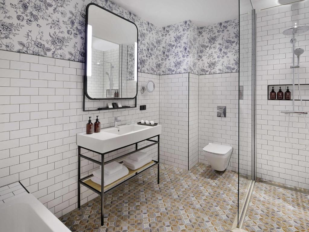 Mövenpick Hotel The Hague - Resim 13