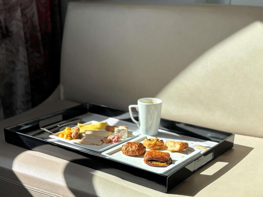 Mercure Paris Montmartre Sacré Coeur - Resim 8