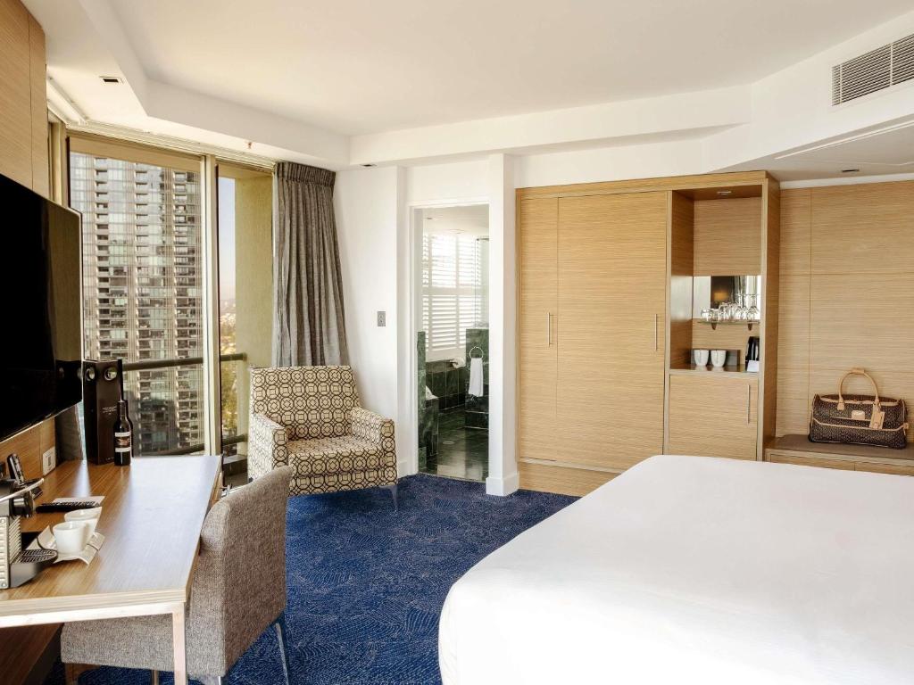 
LUXURY ROOM, 1 King Size Bed, Ocean Views, Spa
