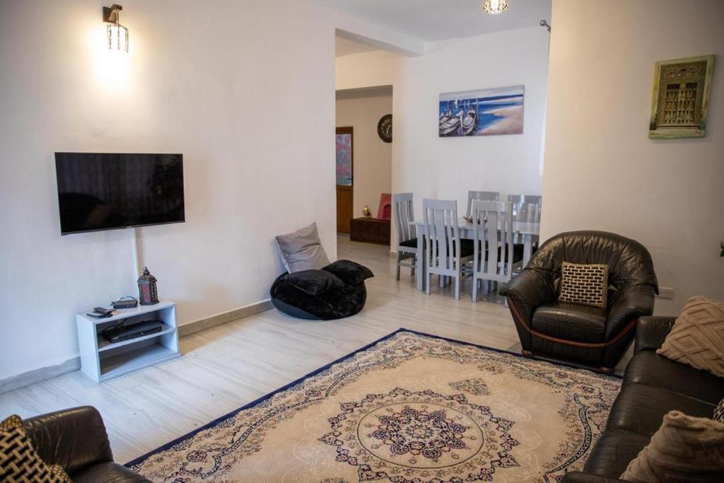 Afbeelding uit fotogalerij van Maisara Apartment 2 in Zanzibar City