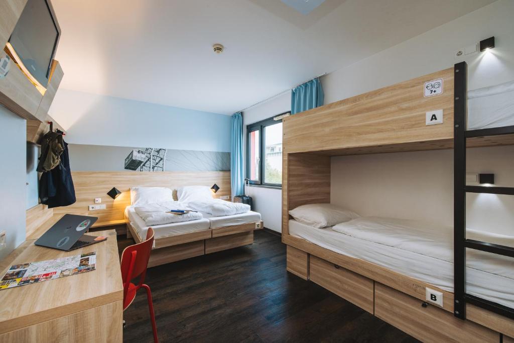 MEININGER Hotel Wien Downtown Franz - Quad Room