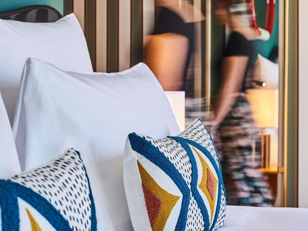 Mercure Paris Butte Montmartre Basilique - Resim 35