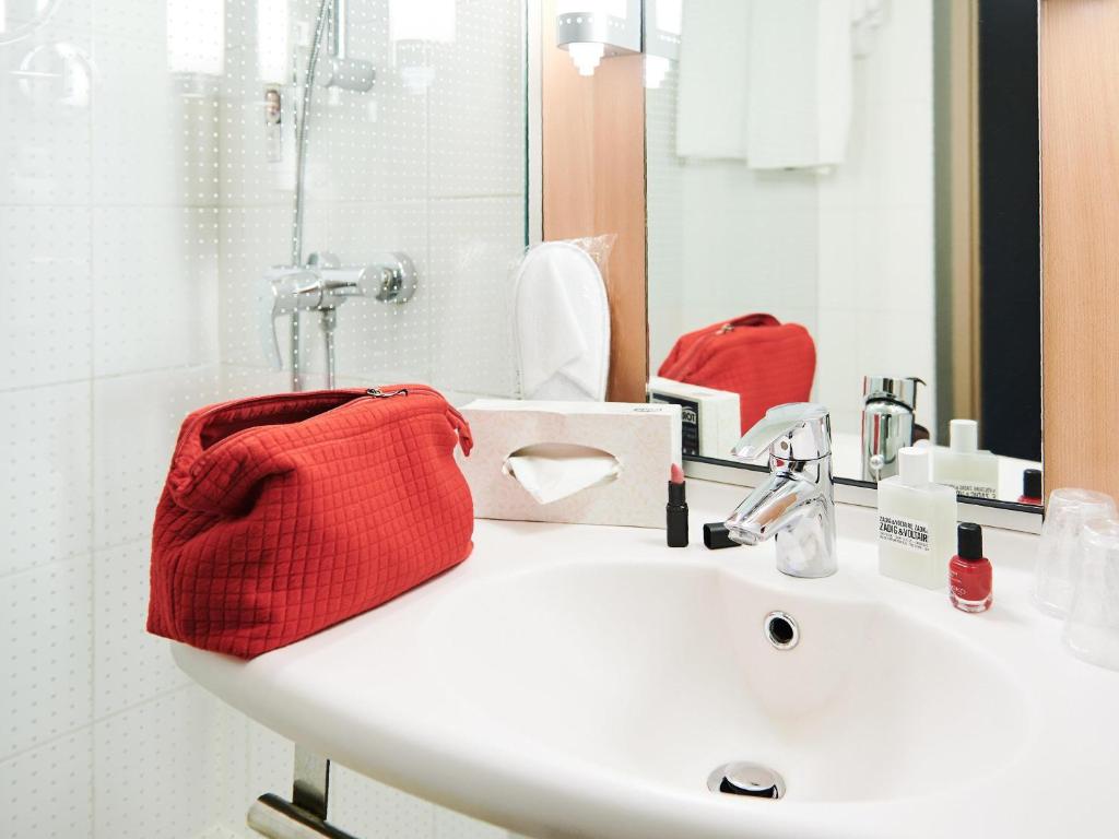 ibis Lyon Gerland Musée des Confluences - Resim 21