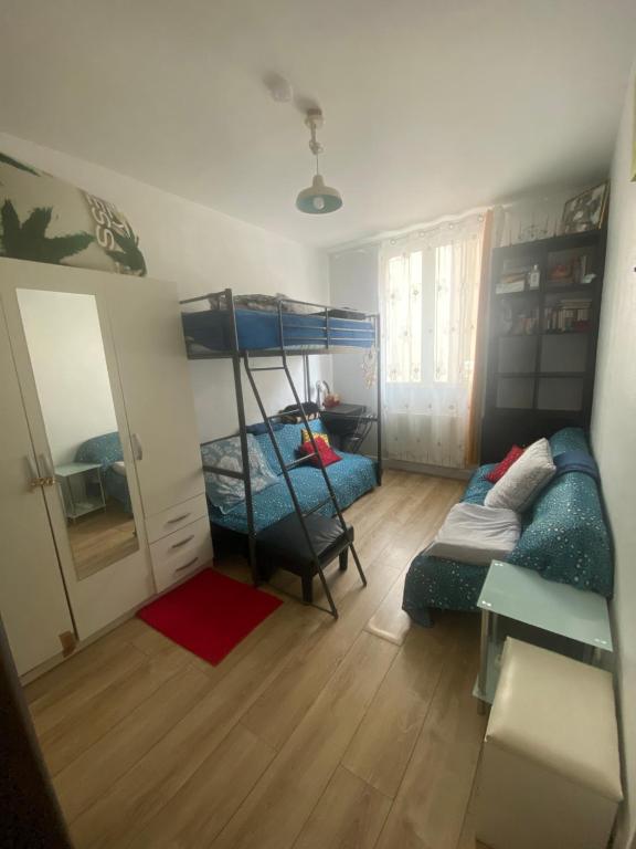 Le Petit Nid à Paris XI