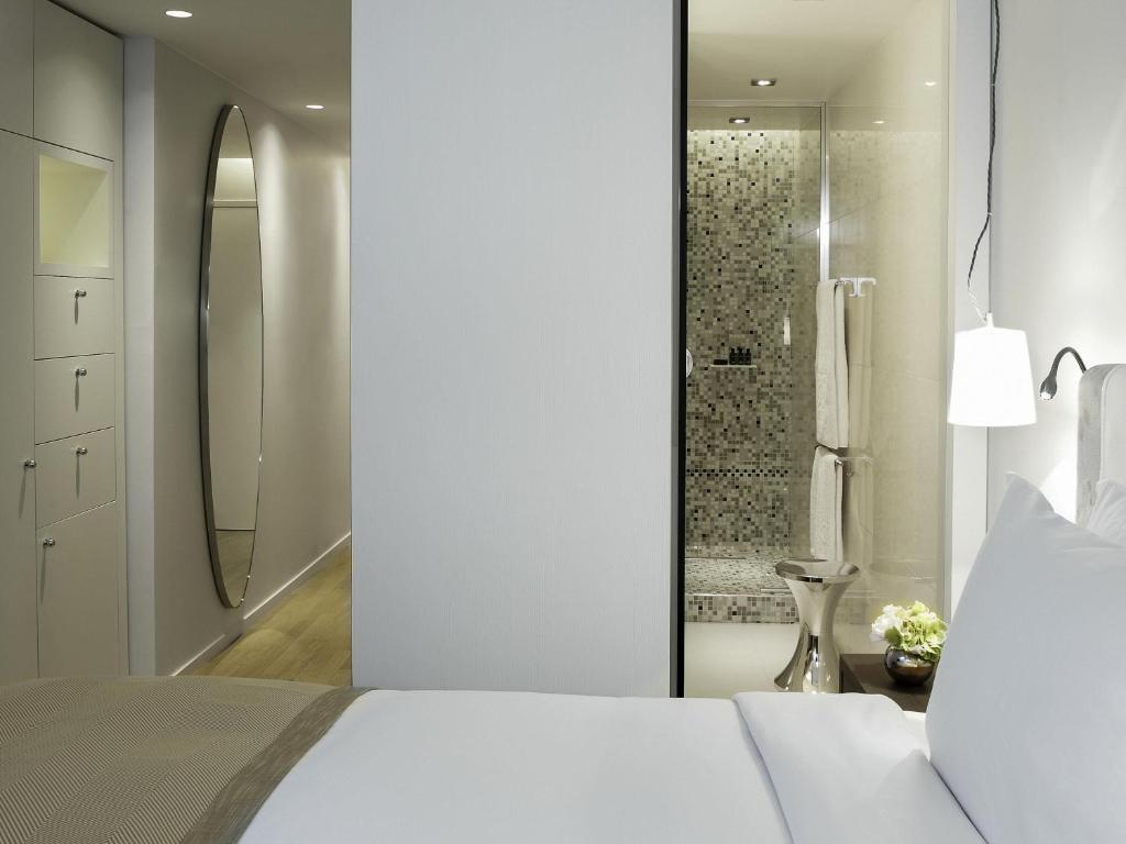 Sofitel Paris Arc De Triomphe - Resim 11