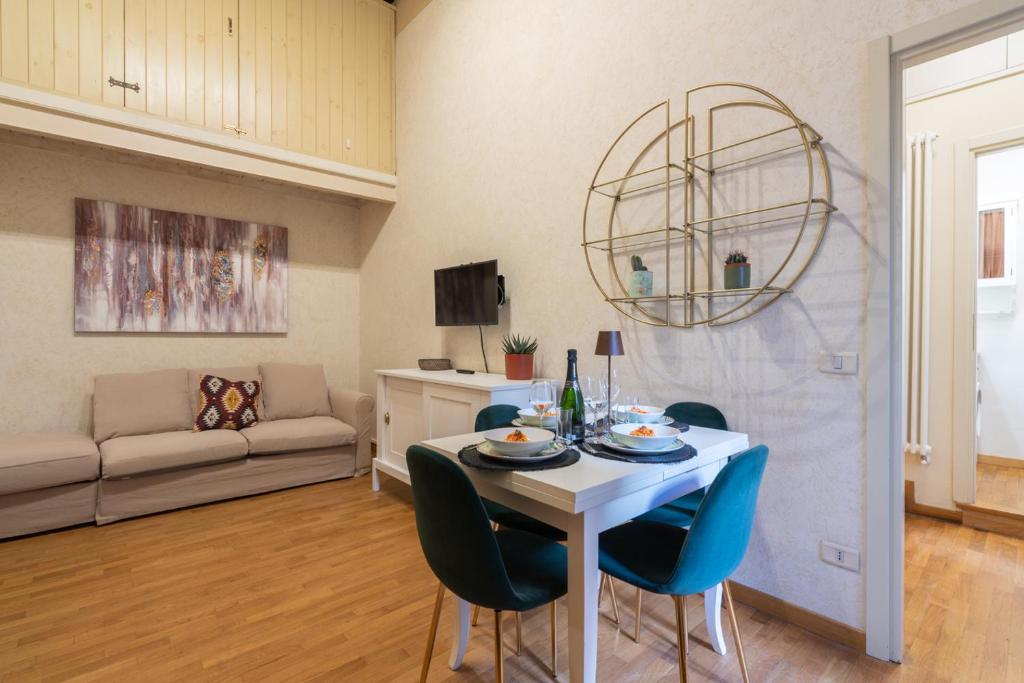 Violetta's Home