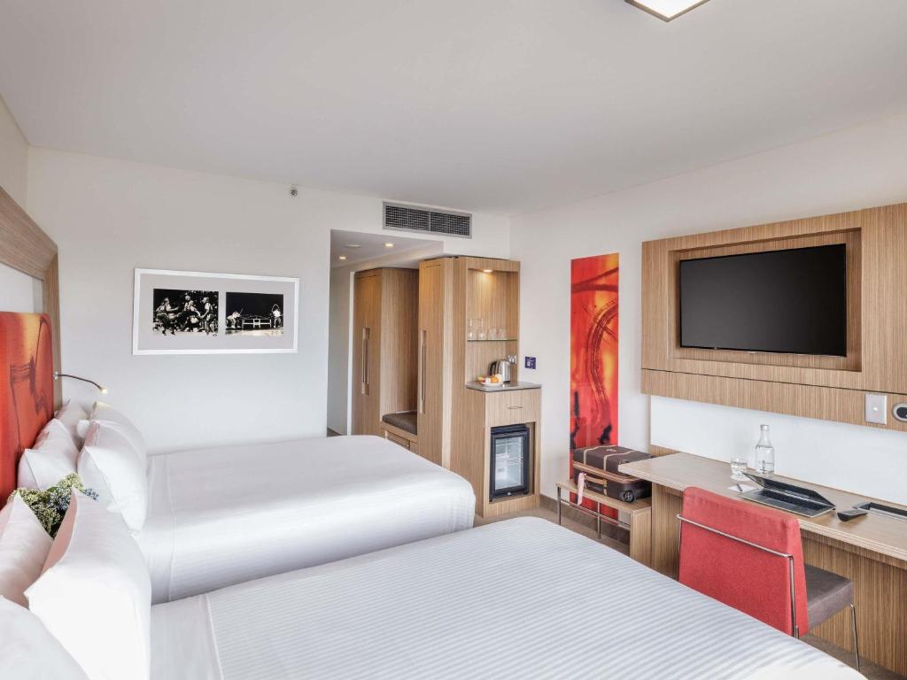 Novotel Sydney Olympic Park - Resim 9